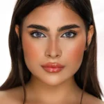 עדשות צבעוניות תלת חודשיותעדשות דסיו בגוון אפור מודגש Desio Bold Grey 2pck